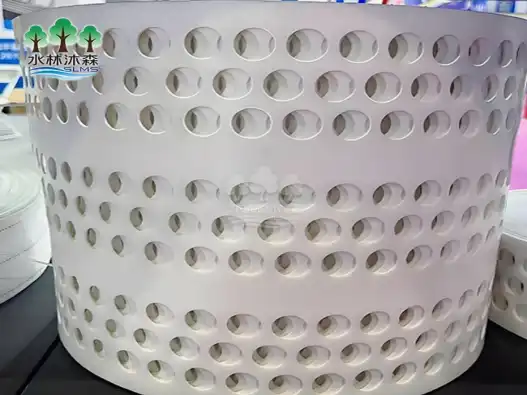 How to choose egg conveyor belt thickness for poultry systems use